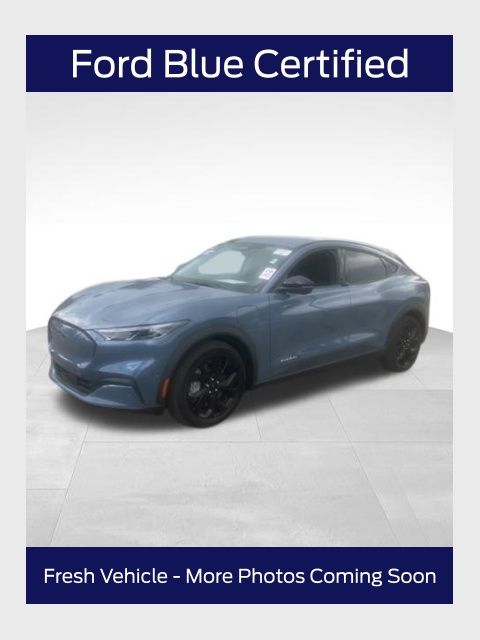 2024 Ford Mustang-Mach-e Select's photo