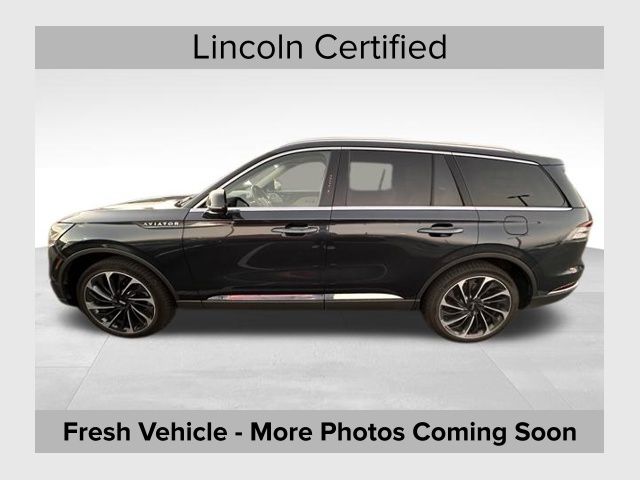 2023 Lincoln Aviator Reserve's photo
