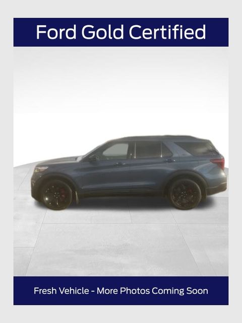 2021 Ford Explorer ST's photo