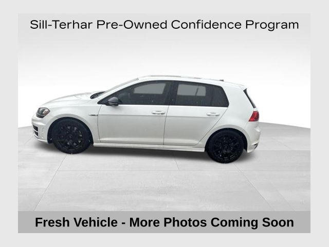 2016 Volkswagen Golf R R 4-door DSG's photo