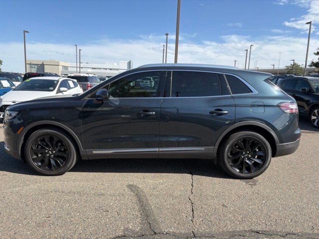 Used 2023 Lincoln Nautilus Reserve SUV