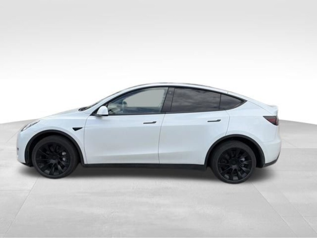 Used 2022 Tesla Model Y Long Range SUV