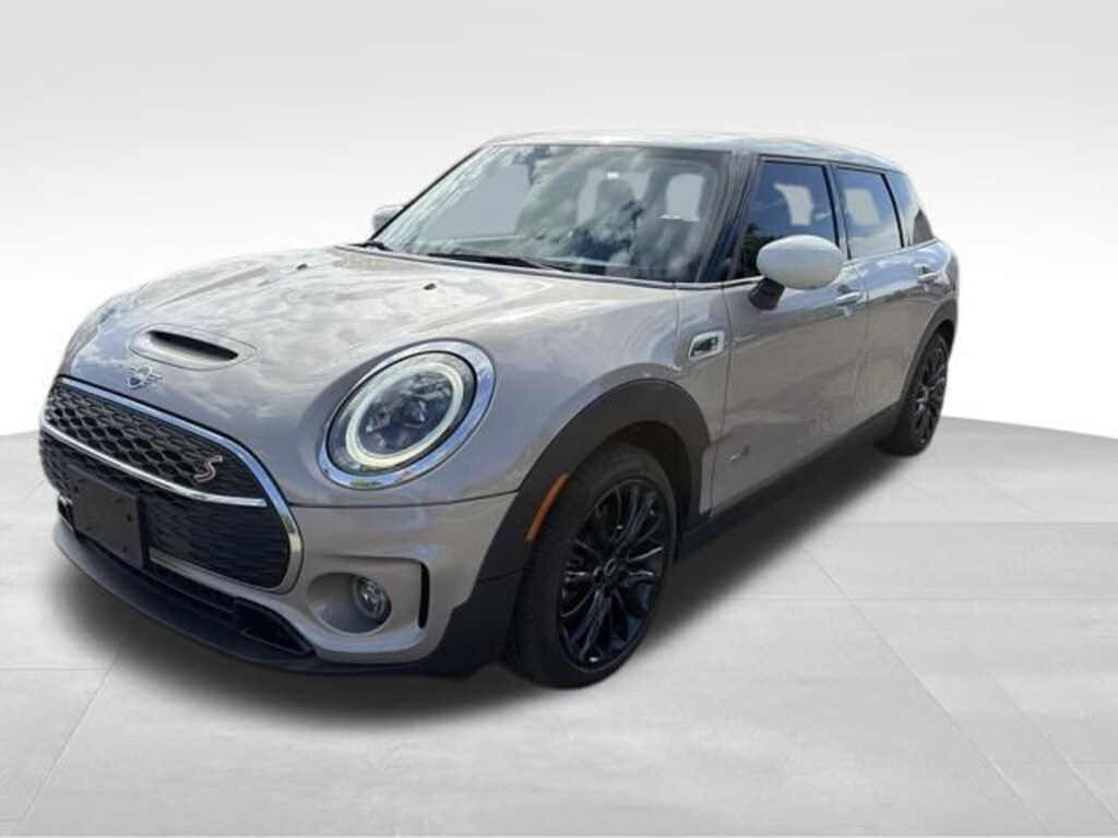 Used 2024 MINI Cooper S Clubman Iconic Wagon
