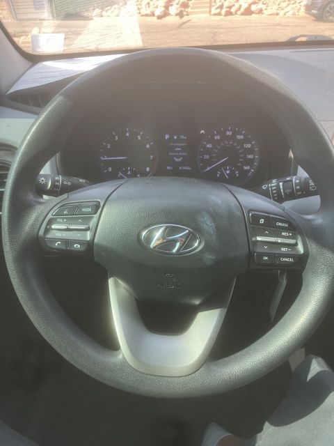 2020 Hyundai Kona SE photo 3