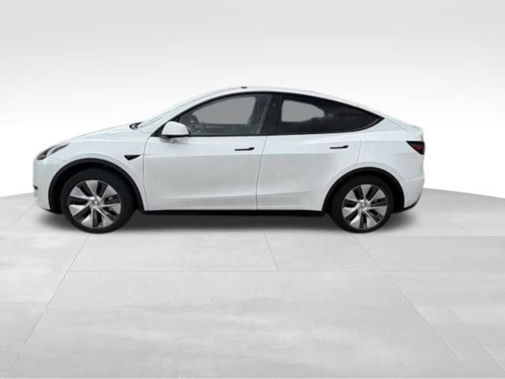 Used 2023 Tesla Model Y Long Range SUV