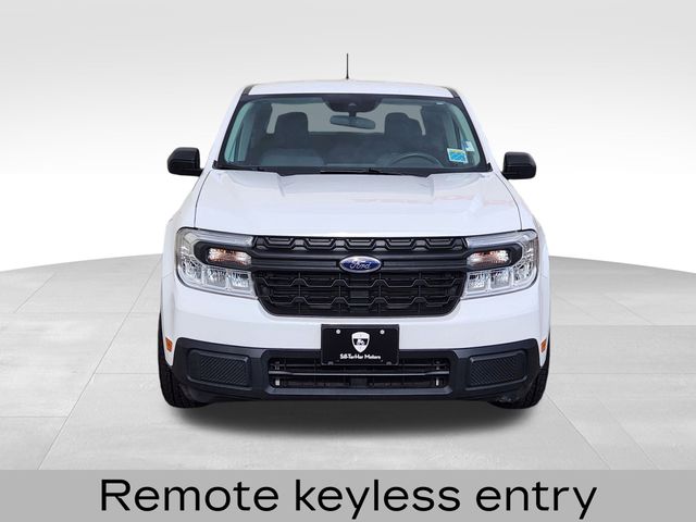 2023 Ford Maverick XL photo 2