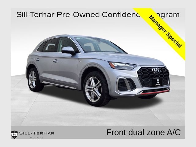 2023 Audi Q5 Premium Plus's photo