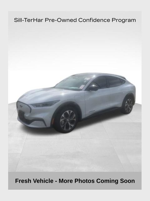 2023 Ford Mustang-Mach-e Premium's photo
