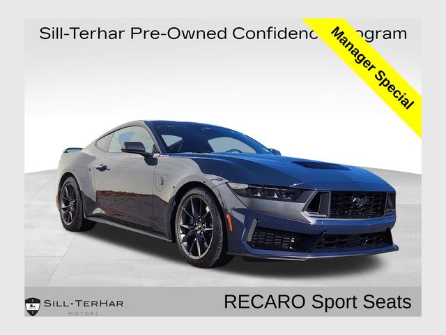 2024 Ford Mustang Dark Horse's photo