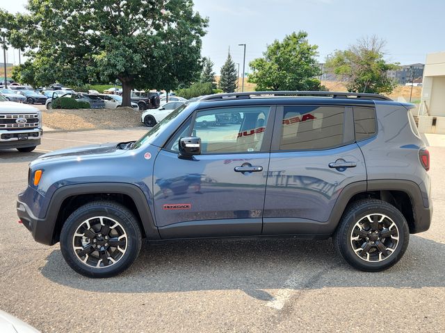 2023 Jeep Renegade Trailhawk photo 4