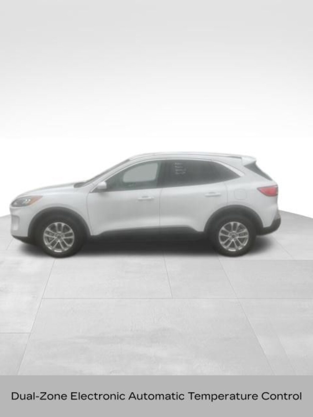 Used 2021 Ford Escape Hybrid SE SUV