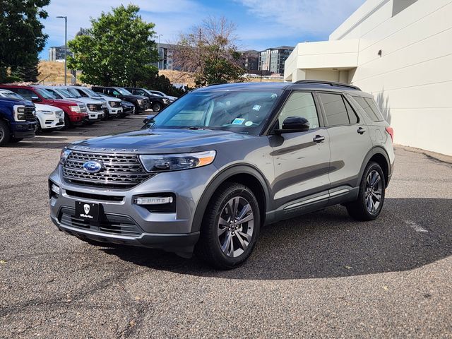 2022 Ford Explorer XLT photo 2