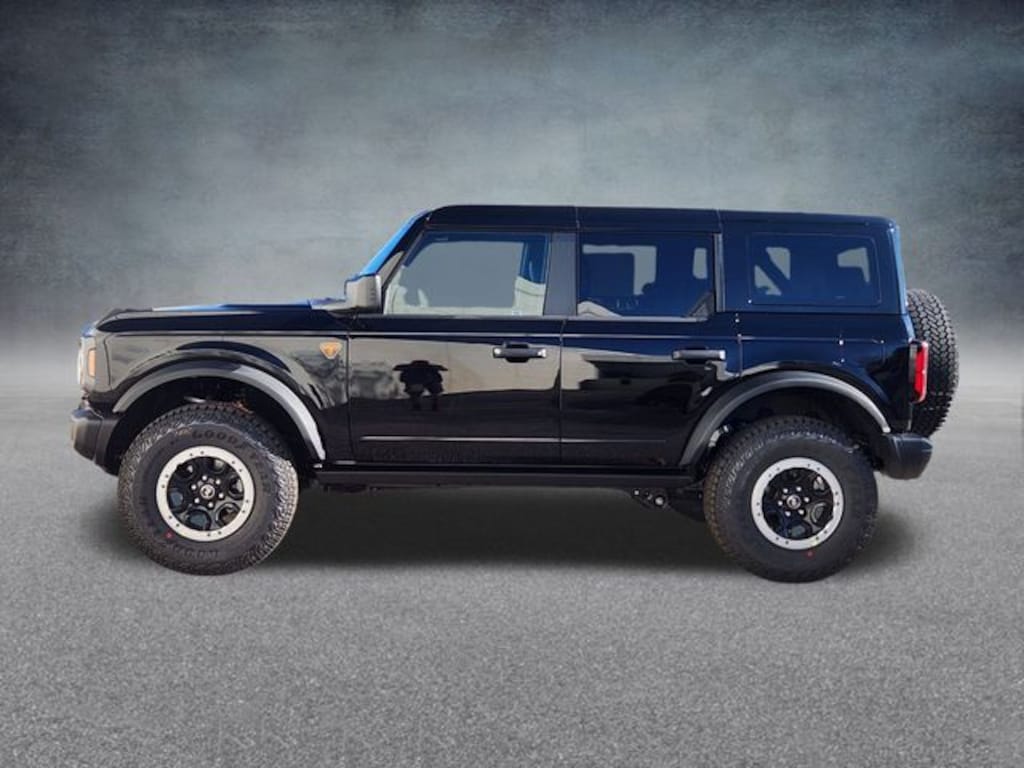 New 2025 Ford Bronco Badlands SUV