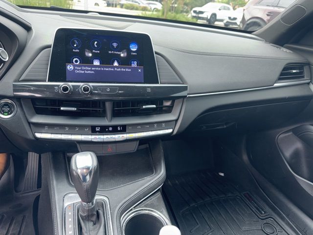 2020 Cadillac CT4 Luxury photo 2