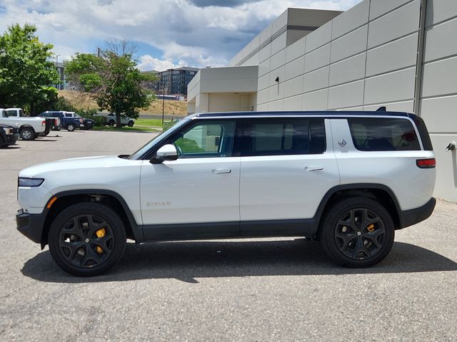 2023 Rivian R1S Adventure photo 4