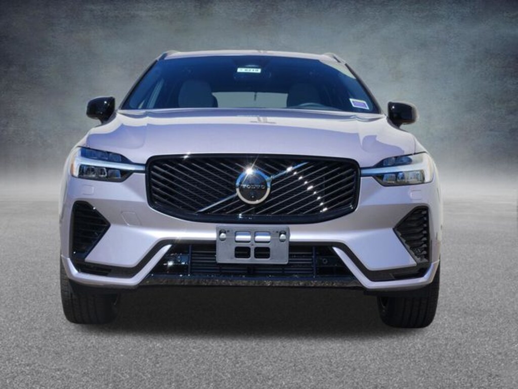 New 2026 Volvo XC60 Plug-In Hybrid T8 Plus SUV
