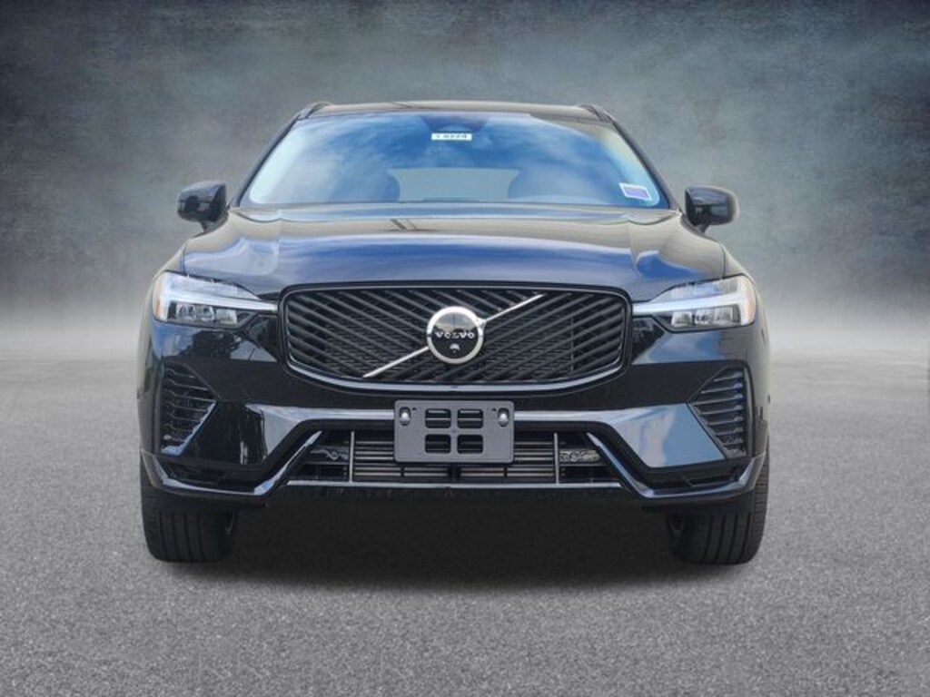 New 2026 Volvo XC60 Plug-In Hybrid T8 Plus SUV