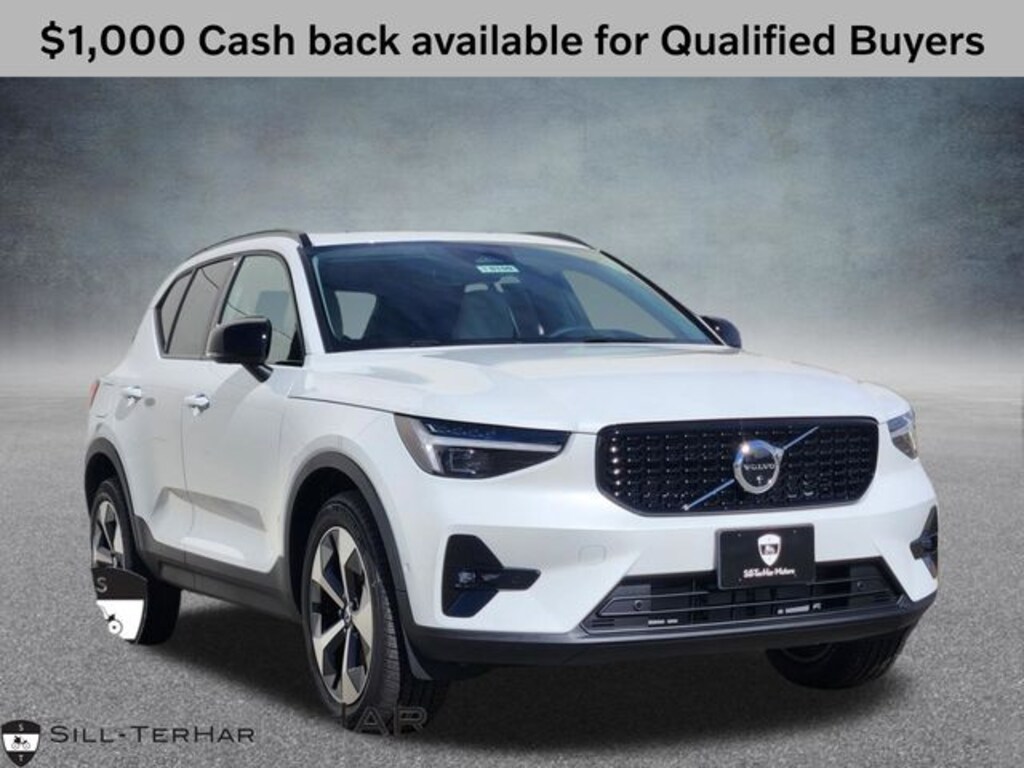 New 2026 Volvo XC40 B5 Plus SUV