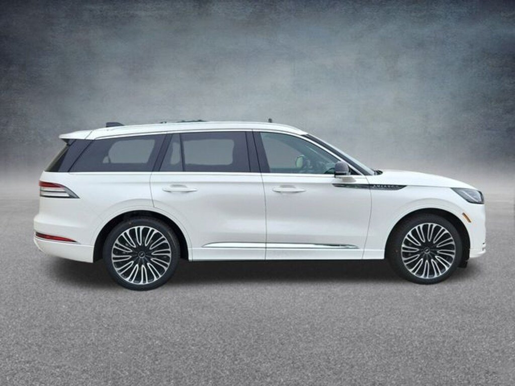 New 2025 Lincoln Aviator Black Label SUV