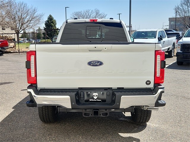 2025 Ford F-350 Lariat photo 4
