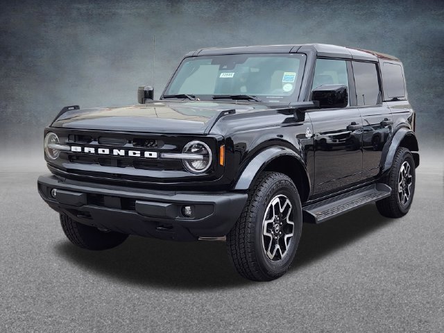 New 2026 Ford Bronco Outer Banks SUV