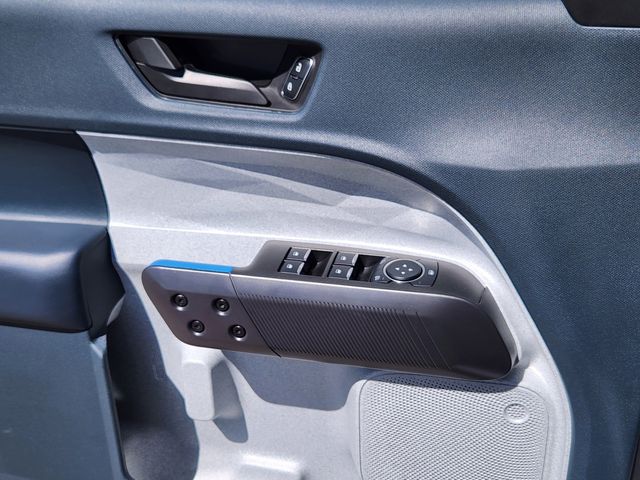 2025 Ford Maverick XLT - Photo 9
