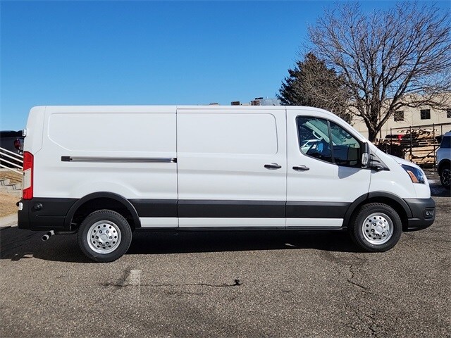 2024 Ford Transit photo 2