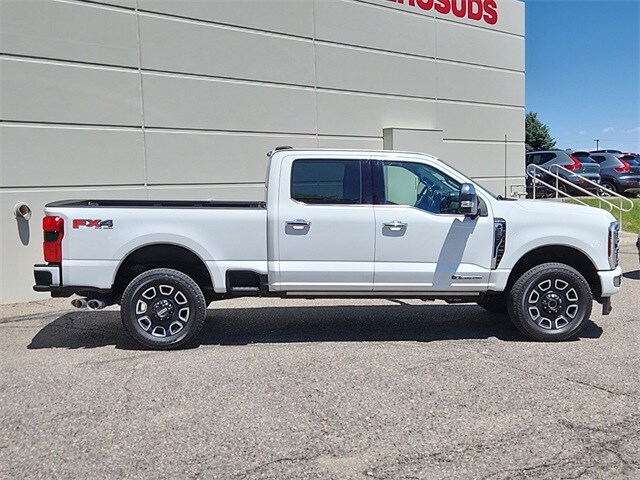 2024 Ford F-250 photo 2