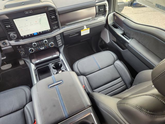 2026 Ford F-350 Super Duty Platinum - Photo 13