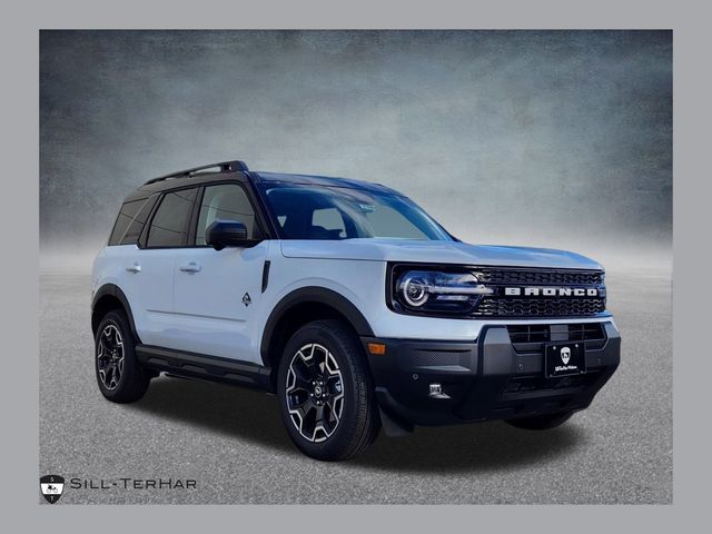 2025 Ford Bronco Sport Outer Banks's photo