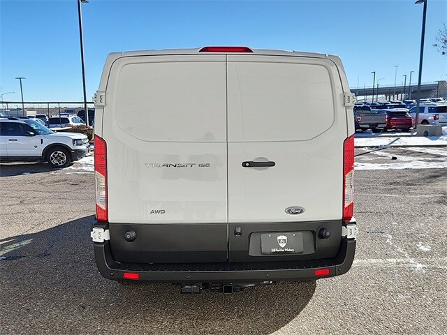 2024 Ford Transit photo 4