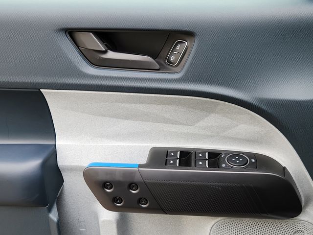 2025 Ford Maverick XLT - Photo 6
