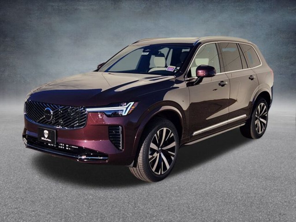 New 2026 Volvo XC90 B5 Core SUV