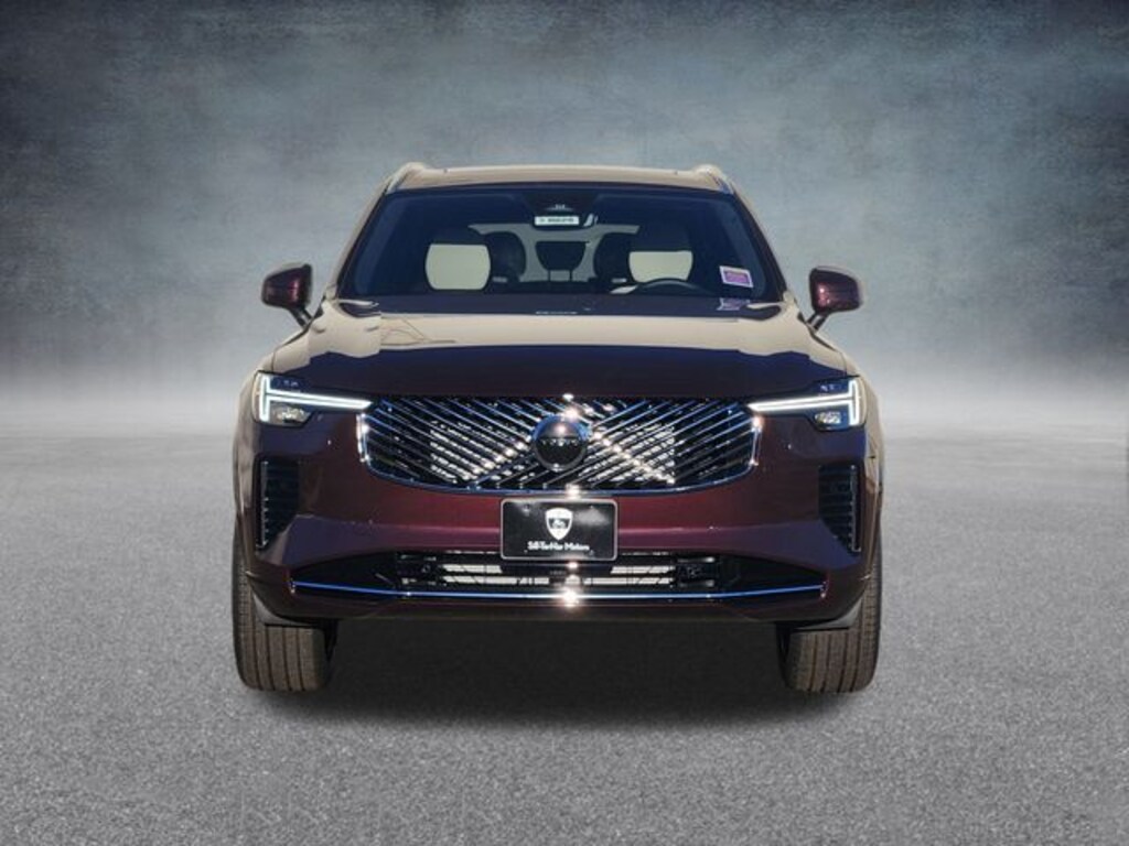 New 2026 Volvo XC90 B5 Core SUV