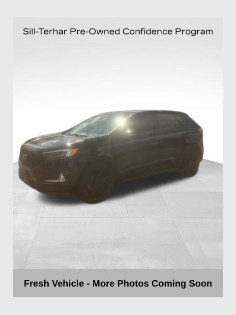 2020 Ford Edge SUV 
