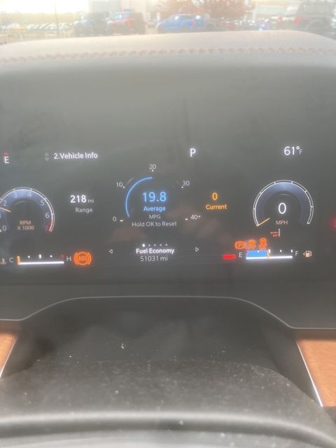 2022 Jeep Grand Cherokee L Summit photo 2