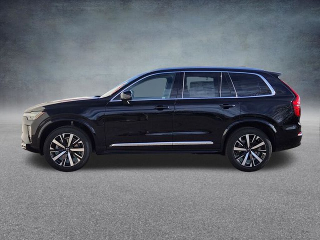 New 2026 Volvo XC90 B5 Core SUV