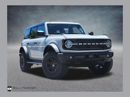 2026 Ford Bronco Outer Banks SUV