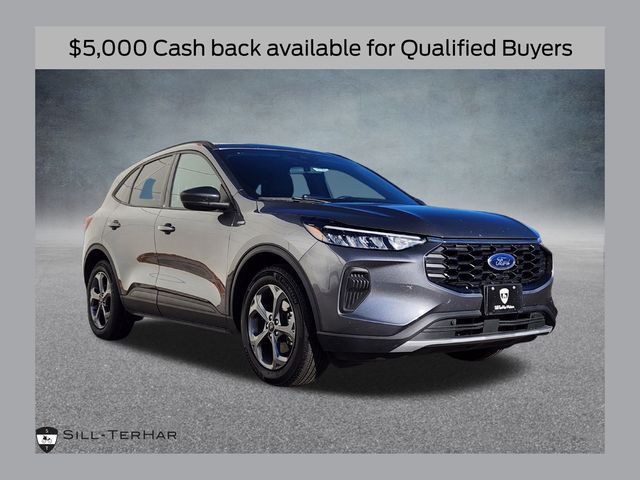 2025 Ford Escape ST-Line's photo