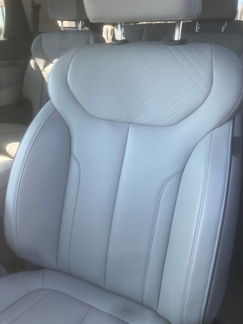 2023 Hyundai Palisade SEL photo 2