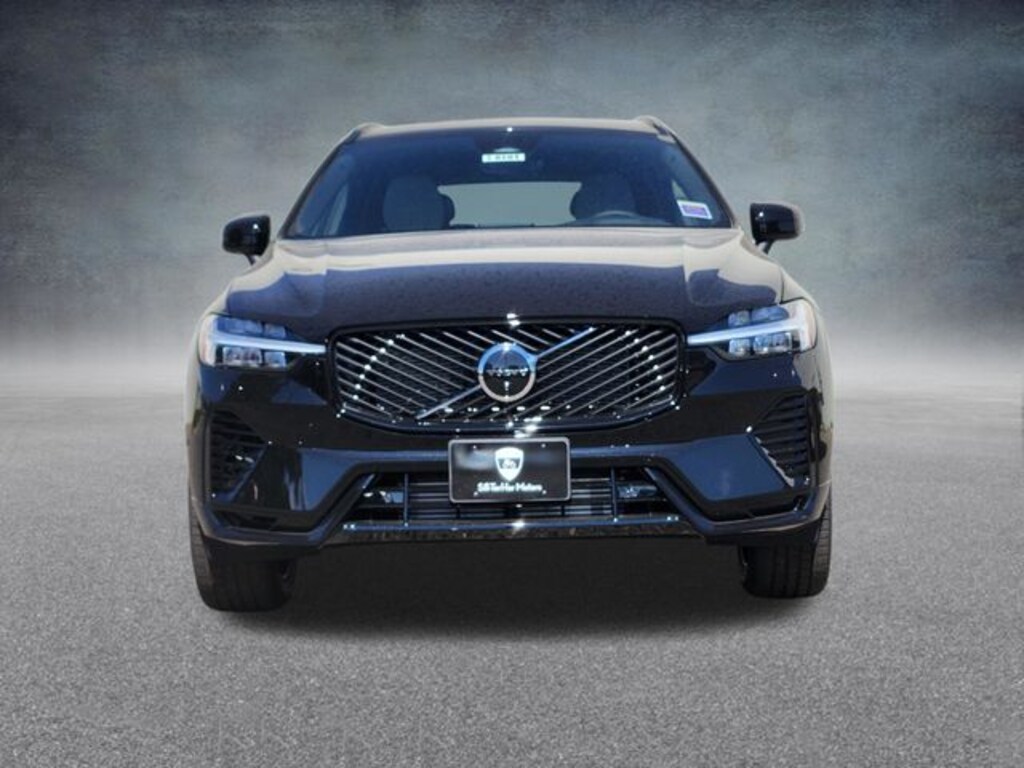 New 2026 Volvo XC60 Plug-In Hybrid T8 Plus SUV