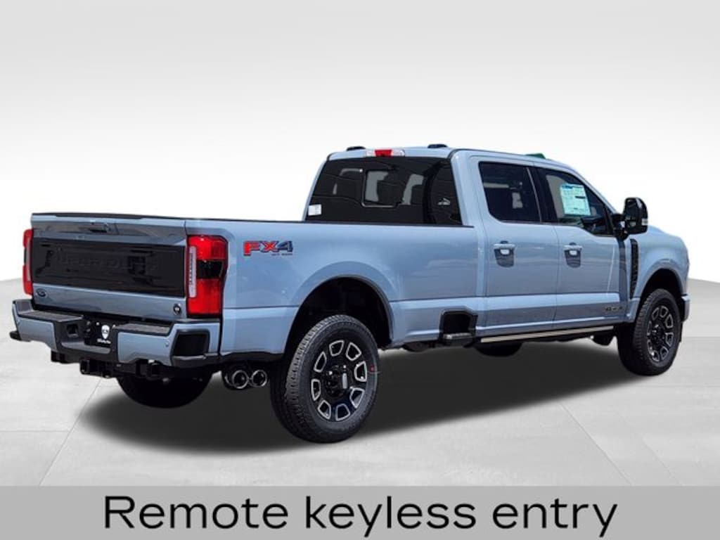 New 2025 Ford F-350SD Platinum Truck