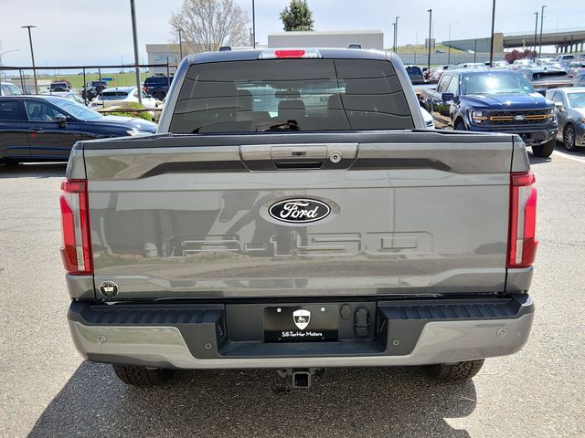 2025 Ford F-150 Lariat photo 4