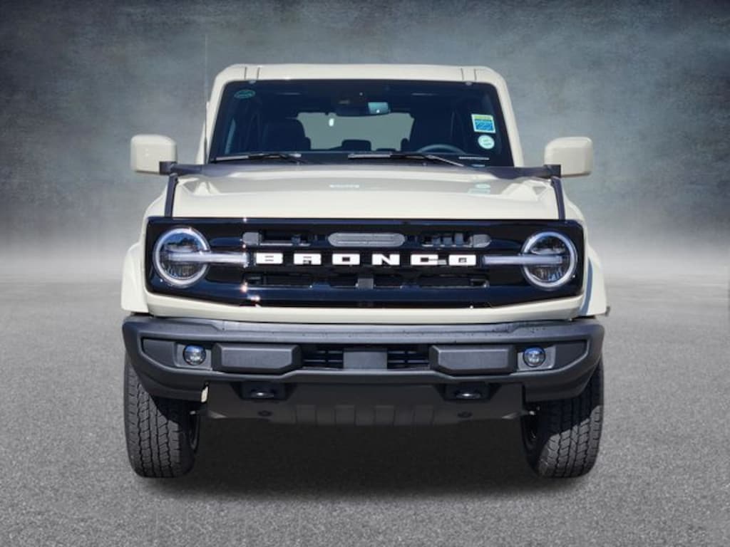 New 2026 Ford Bronco Outer Banks SUV