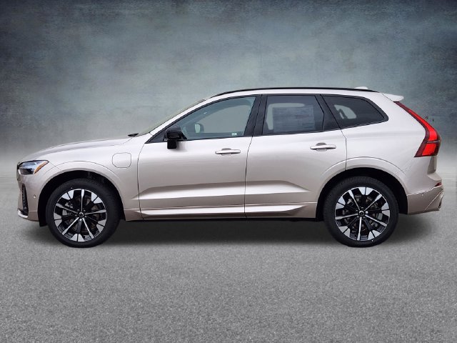 New 2026 Volvo XC60 Plug-In Hybrid T8 Plus SUV