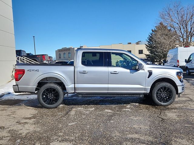 2025 Ford F-150 XLT photo 2