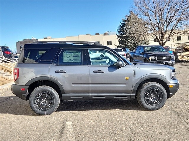 2025 Ford Bronco Sport Badlands photo 2