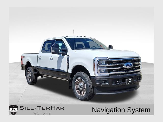 2025 Ford F-350 Super Duty King Ranch's photo