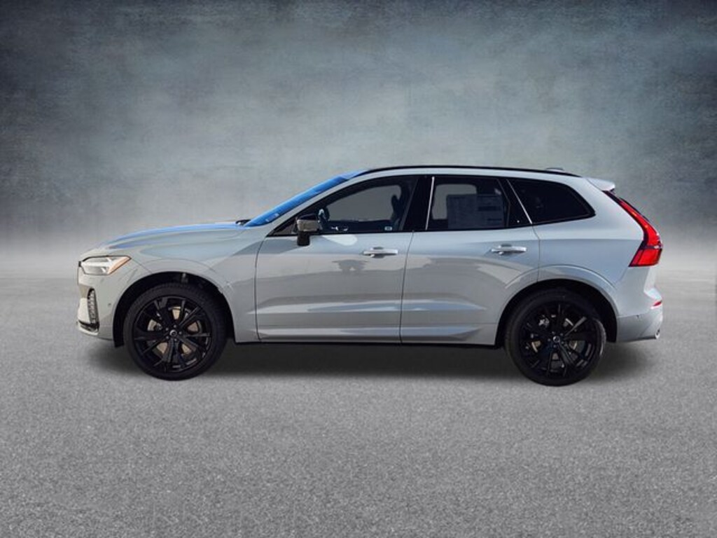 New 2026 Volvo XC60 B5 Ultra Black Edition SUV