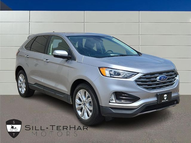2022 Ford Edge SUV 